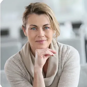 Sarah L. – New York, USA